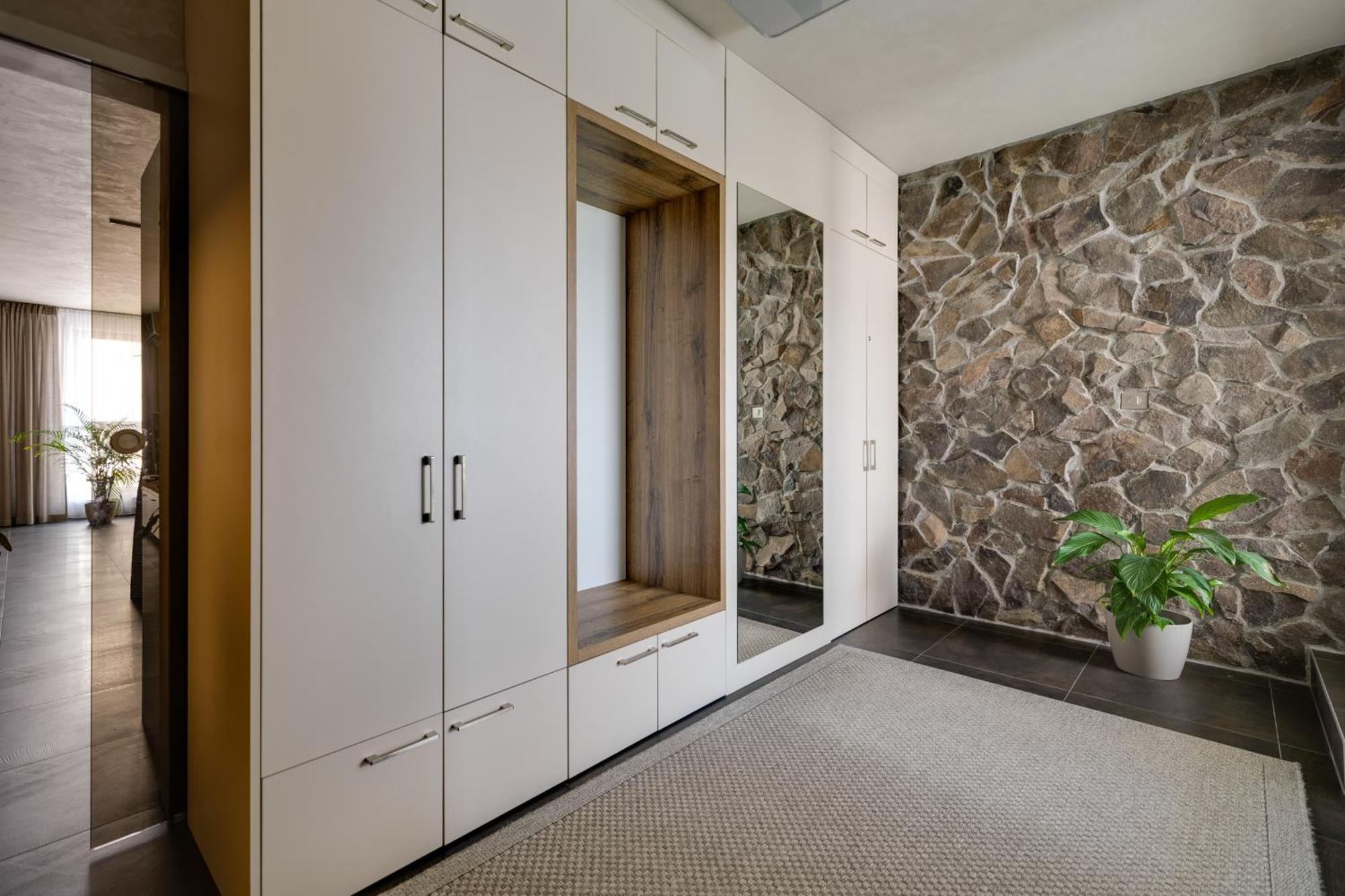 Apartman Leonardo - City Center Trnava Bagian luar foto